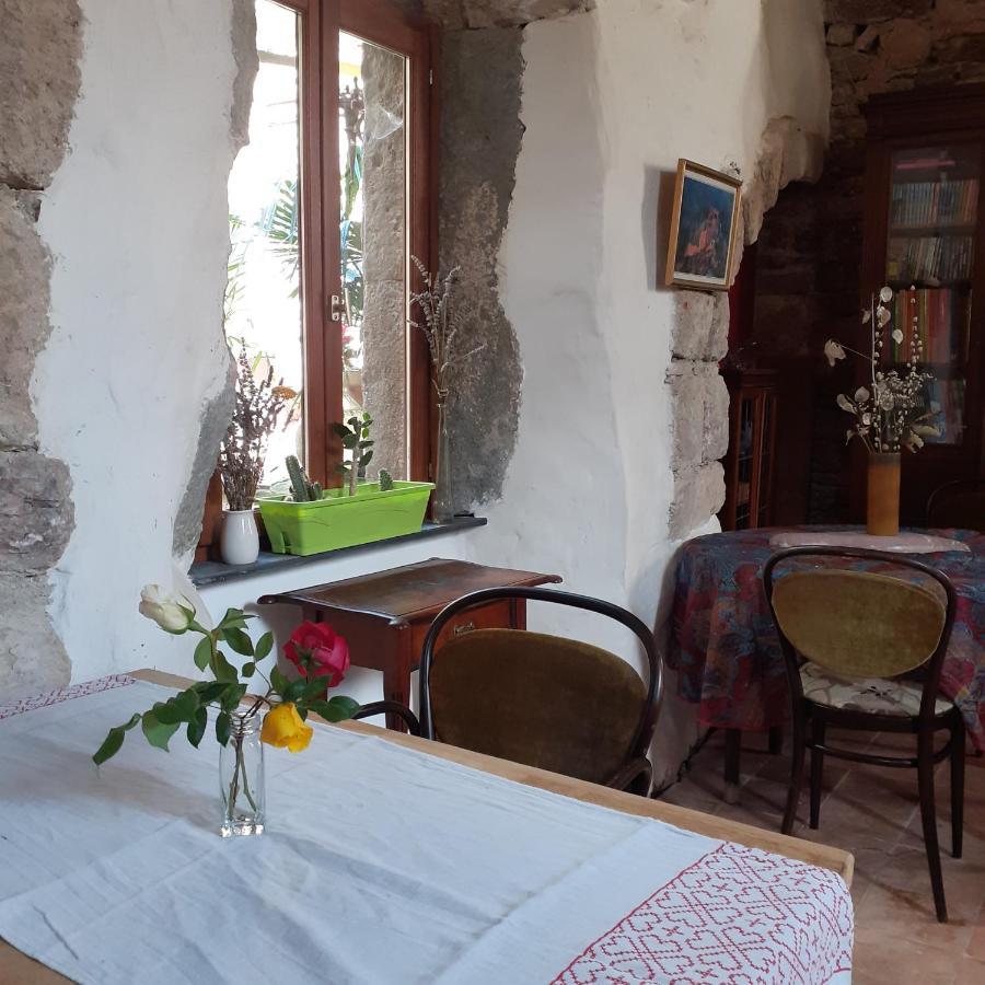 Bed and Breakfast Les Deux Arches Caunes-Minervois Экстерьер фото